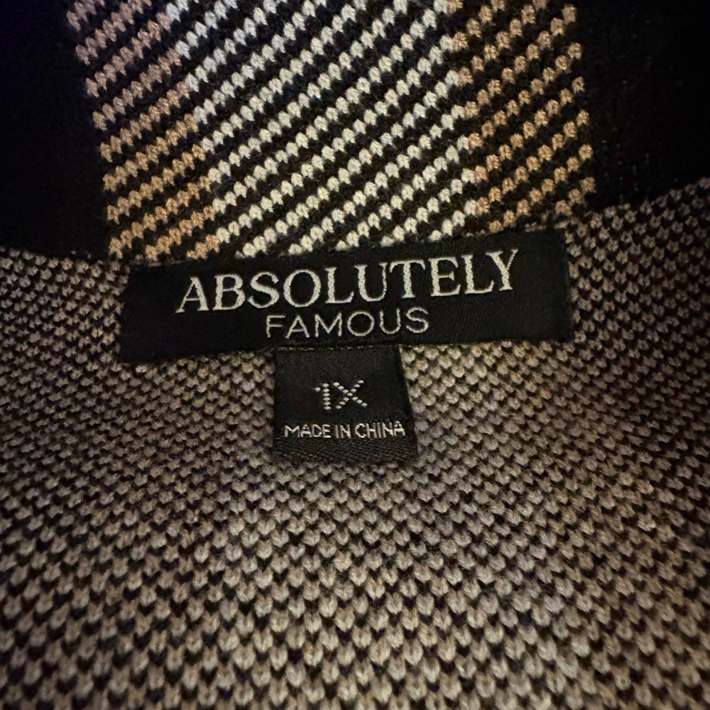 Absolutely Famous NWT Plaid Knit long Jacket/2 front pockets Size 1X - Picture 12 of 12
